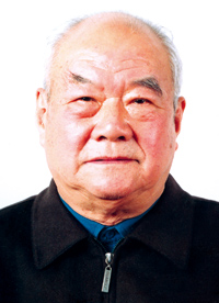 张本仁